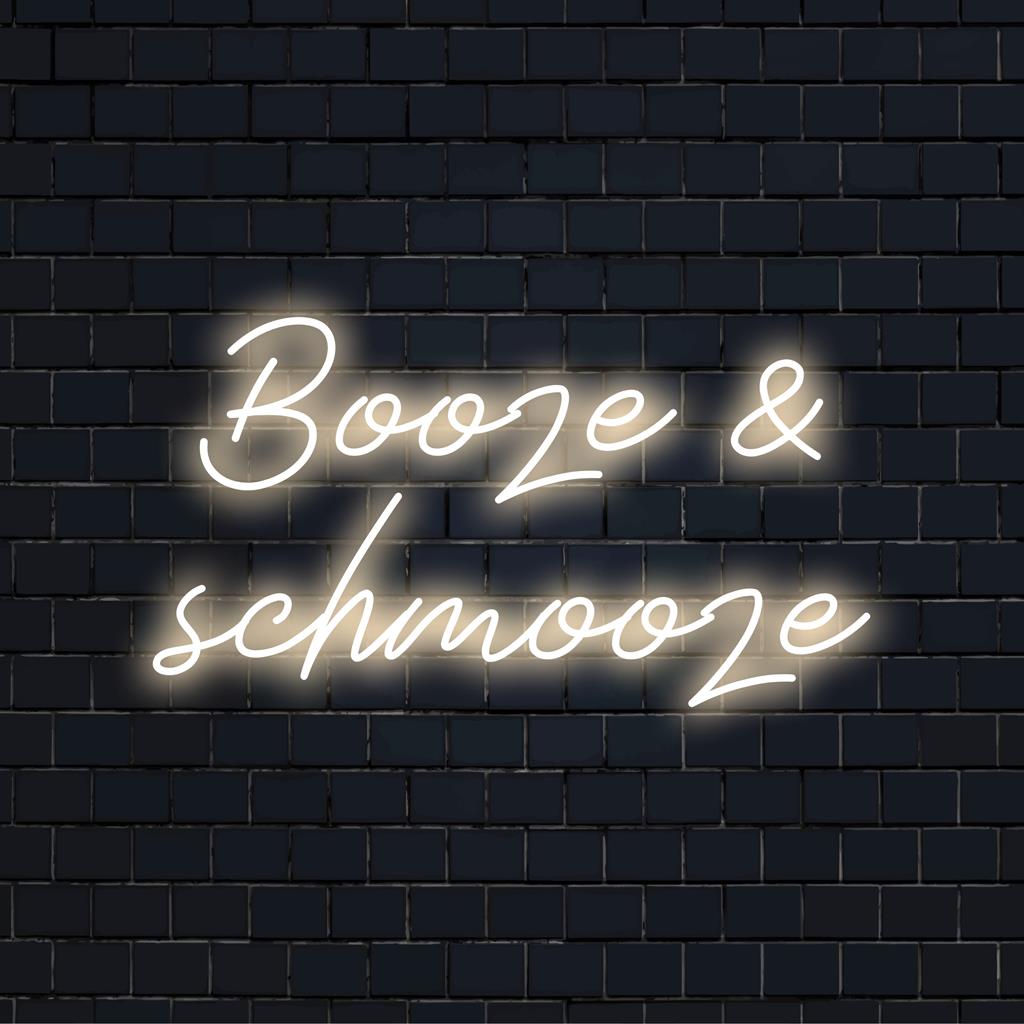 Lebendiges, individuelles LED-Neonschild „Booze And Schmooze“, perfekt für vielseitige Dekorationen und lebhafte Zusammenkünfte. Neon-Zitatkunst.