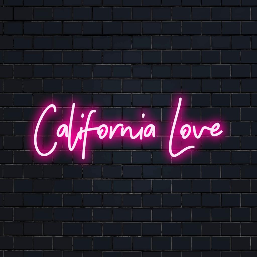 Individuelles LED-Neonschild mit dem Text „California Love“, ideal für personalisierte Neonkunst und einzigartige Wanddekoration.