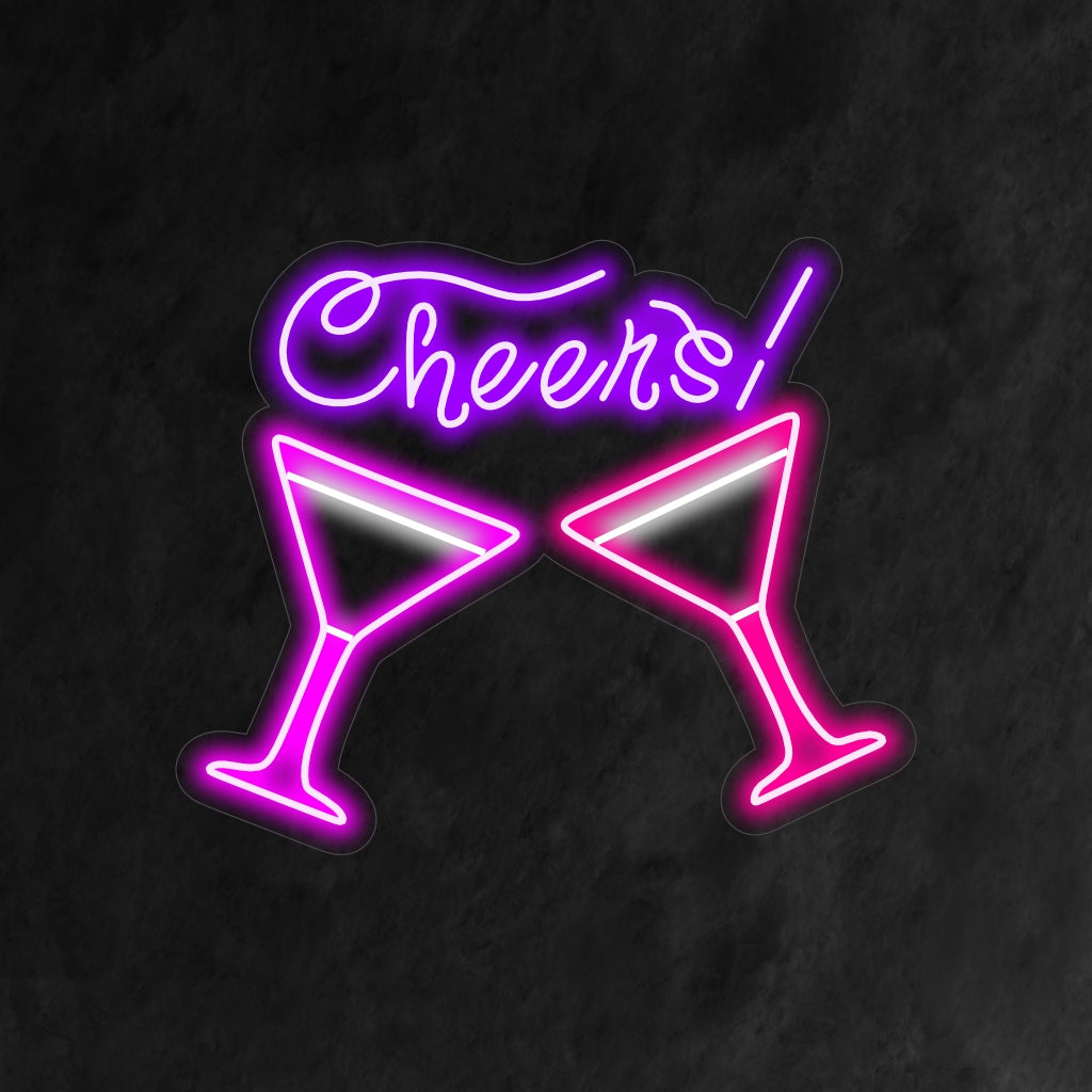 „Cheers Two Glasses Neon Sign“ ist eine einfache und fröhliche Ergänzung für Ihr Bar-Interieur. Ein Neonlicht, das den Geist des Anstoßens ausstrahlt.