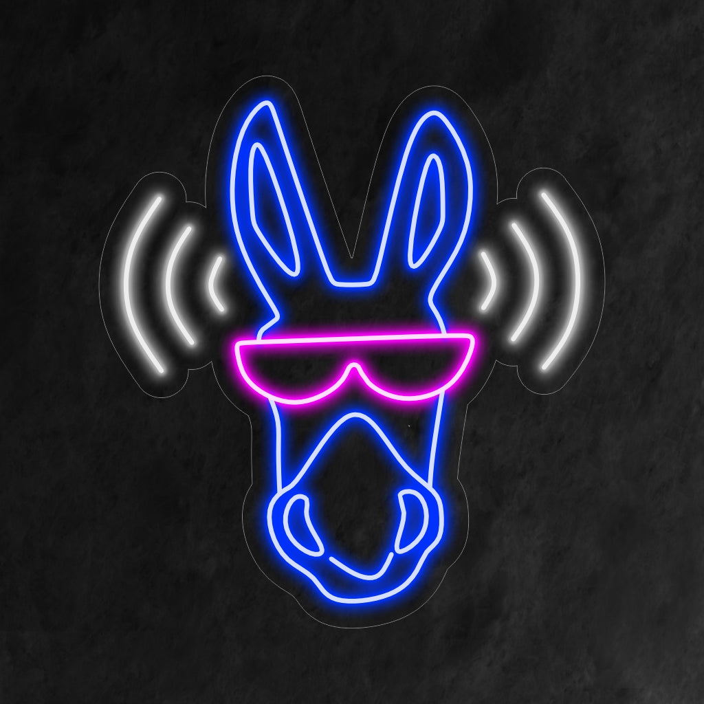 „Donkey With Sunglasses Wifi Neon Sign“ leuchtet in einem eigenartigen Glanz und verbindet den Charme eines Esels mit moderner Technologie, was es perfekt für Technikbegeisterte und Räume mit einem verspielten Touch macht.
