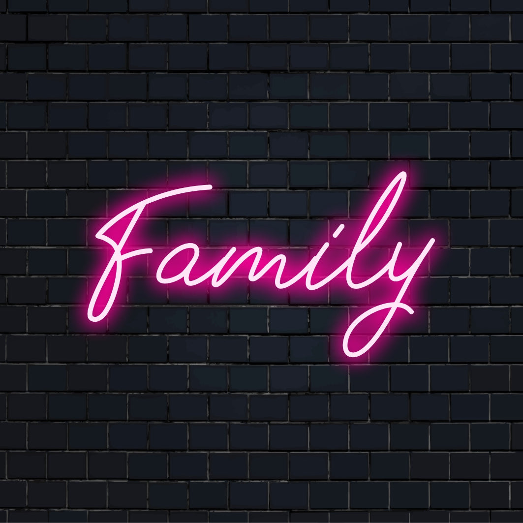 Individuelles LED-Neonschild mit dem Wort „Family“ in eleganter Schrift; perfekt für eine warme, personalisierte Neonlichtdekoration.