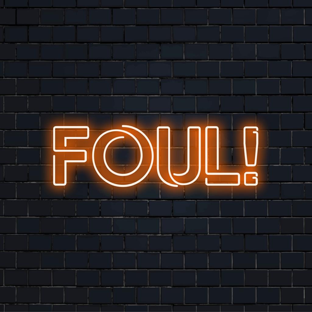 Individuelles LED-Neonschild von The Art Neon, das jeden Raum mit lebendiger, personalisierter Beleuchtung wunderschön erhellt.