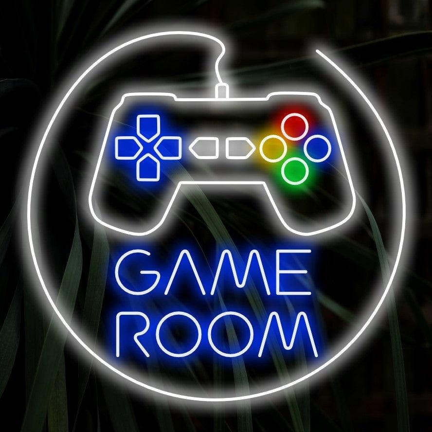 „Game Room Neon Sign“ – Leuchtet mit verspielter Atmosphäre, ist ein Muss für Spielzimmer und Unterhaltungsbereiche und schafft eine Oase für Gaming-Enthusiasten.