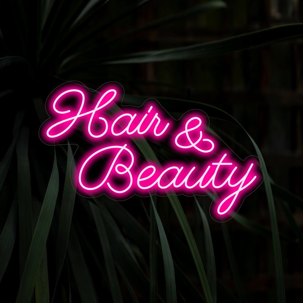 „Hair and Beauty Neon Sign“ – Leuchtend mit Stil und Glamour, perfekt für Friseursalons und Schönheitsstudios, die sich der Steigerung von Schönheit und Selbstvertrauen widmen.