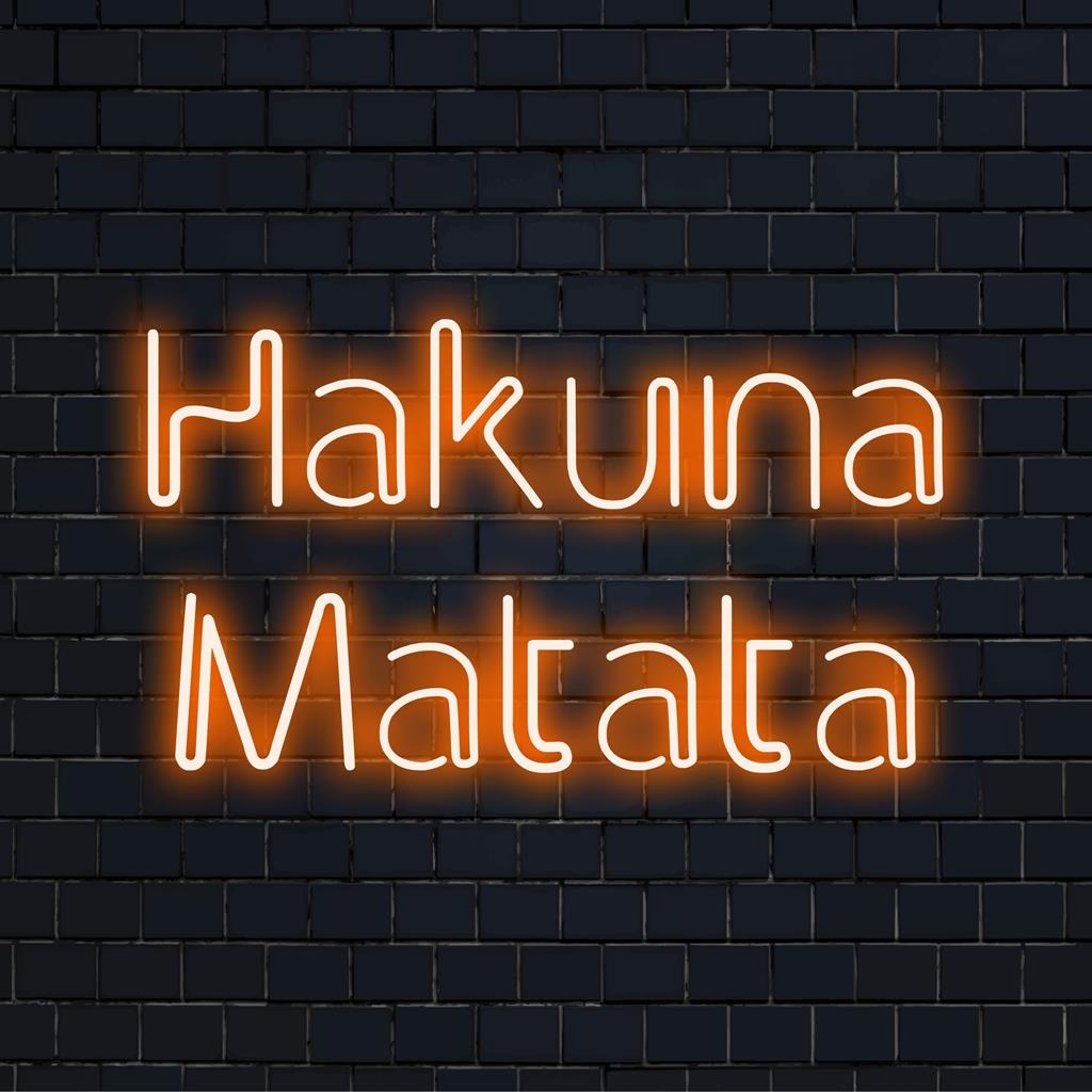 Individuelles LED-Neonschild mit Hakuna Matata in leuchtenden Farben, ideale Neondekoration für fröhliche Wohnräume.