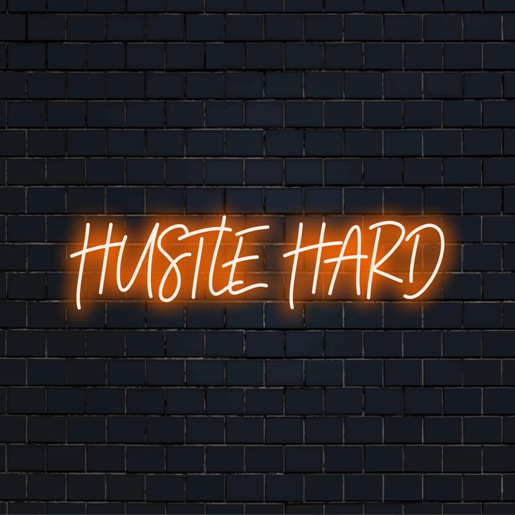 LED-Neonschild mit dem Satz „Hustle Hard“, perfekt für inspirierende Dekoration und lebendige Beleuchtung in jedem Raum.