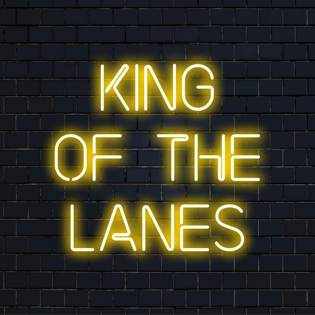 Benutzerdefiniertes LED-Neonschild: „King Of The Lanes“ mit Bowling-Pins-Design, perfekte Neonlicht-Dekoration für Alley-Enthusiasten.