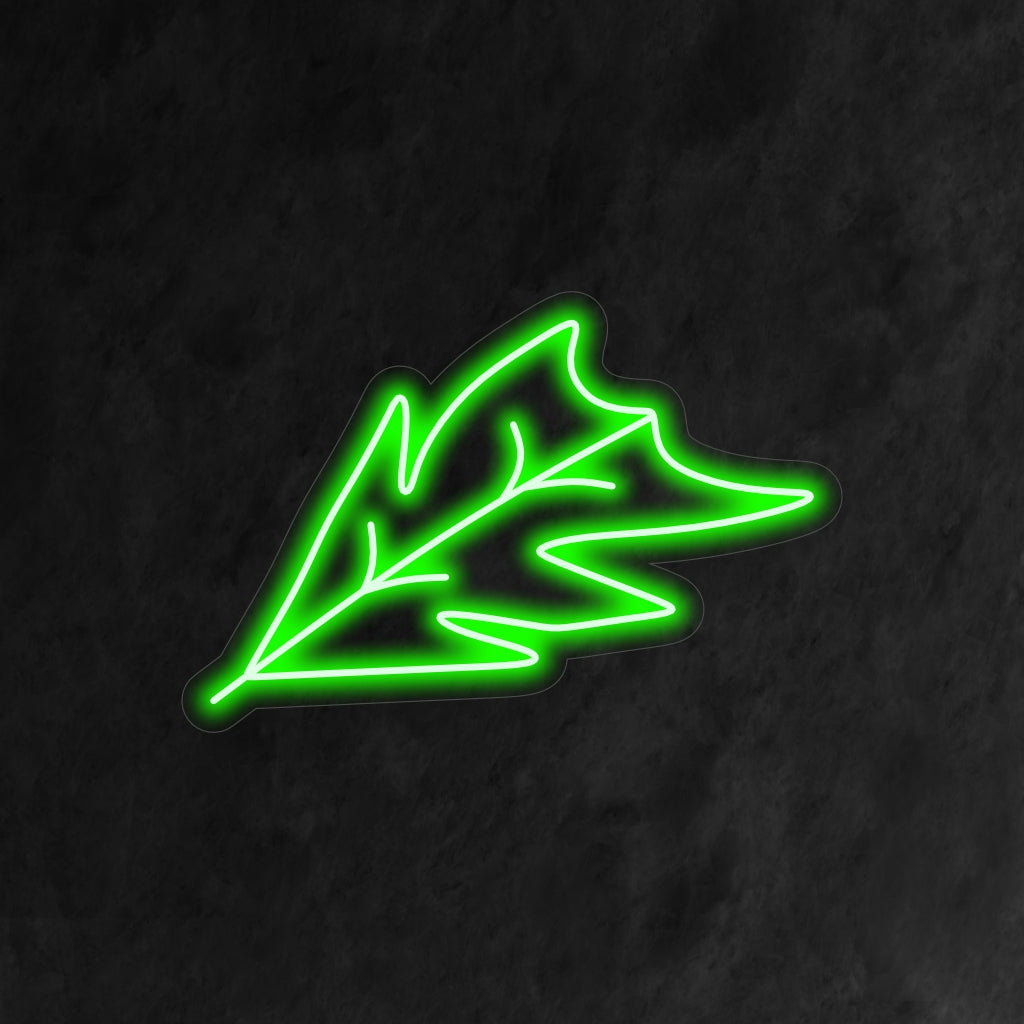 „Leaf Neon Sign“ strahlt von der Natur inspirierte Ruhe aus. Ein Neonlicht, das die Essenz von Blättern einfängt und Ihrem Raum eine organische Note verleiht.