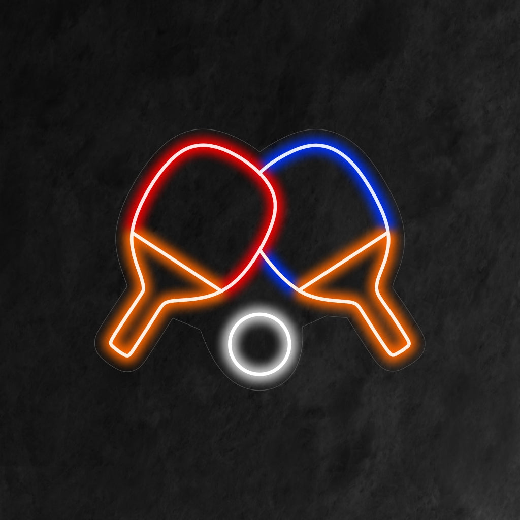 „Ping Pong Tischtennis Neon Sign“ ist eine dynamische und sportliche Ergänzung, perfekt für Räume, die die Spannung des Tischtennis feiern. Erleuchten Sie mit der Energie eines Spiels!