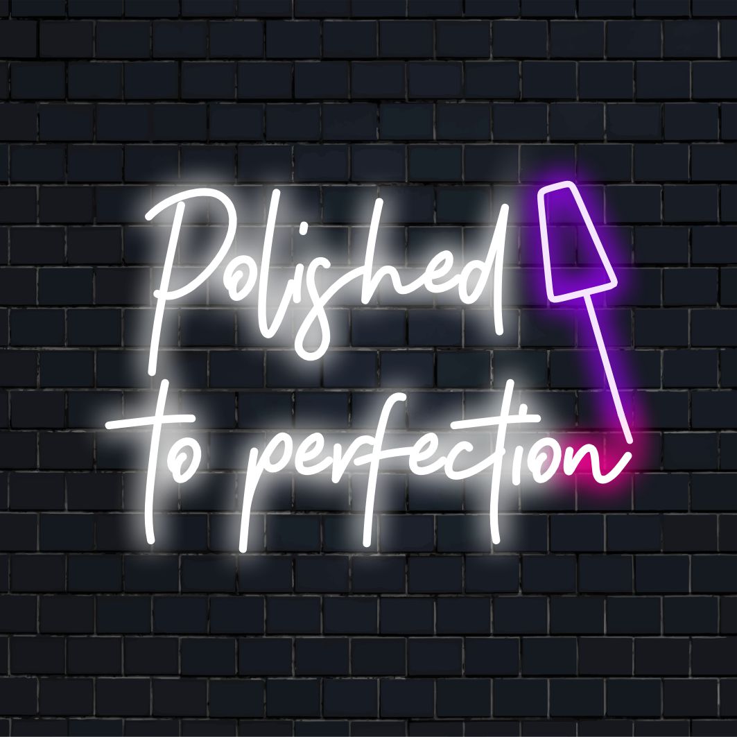 Individuelles LED-Neonschild mit eleganter, polierter Verarbeitung für eine stilvolle Wanddekoration, perfekt zur Personalisierung.