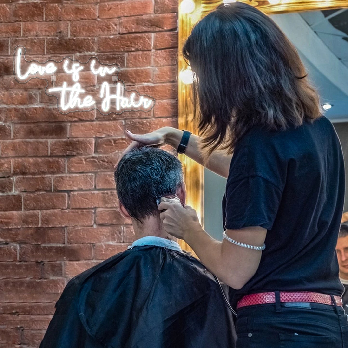 Love is in the Hair 5V USB LED Leuchtschild - Preiswert