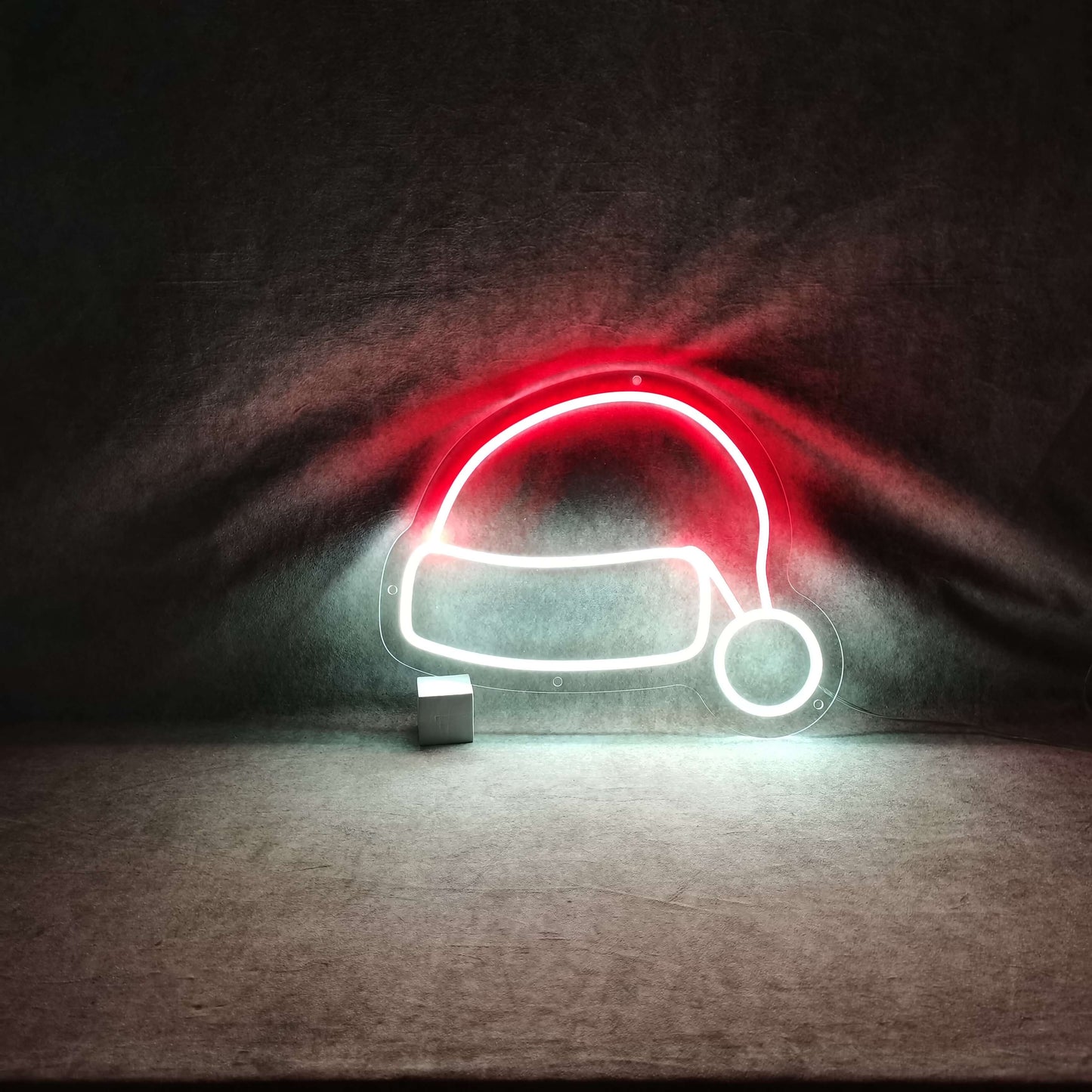 Weihnachtsmannmütze Neonschild - The Art Neon