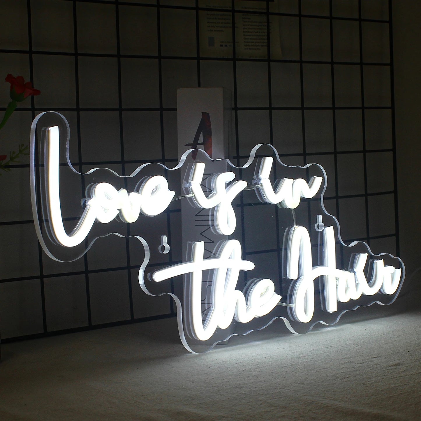 Love is in the Hair 5V USB LED Leuchtschild - Preiswert