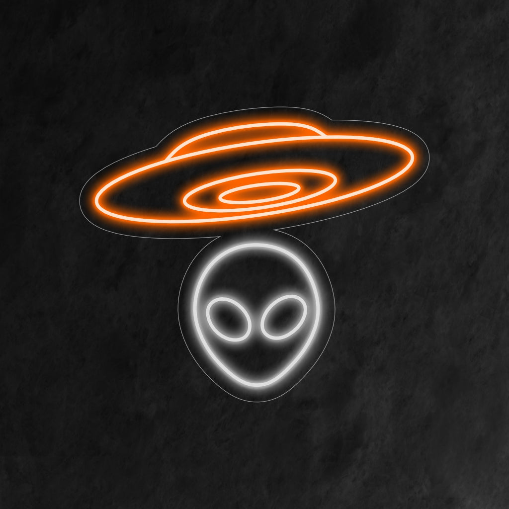 „UFO and Alien Neon Sign“ ist eine skurrile Ergänzung zum Thema Weltraum für Ihr Interieur. Ein Neonlicht, das mit einem UFO- und Alien-Design einen außerirdischen Touch verleiht.