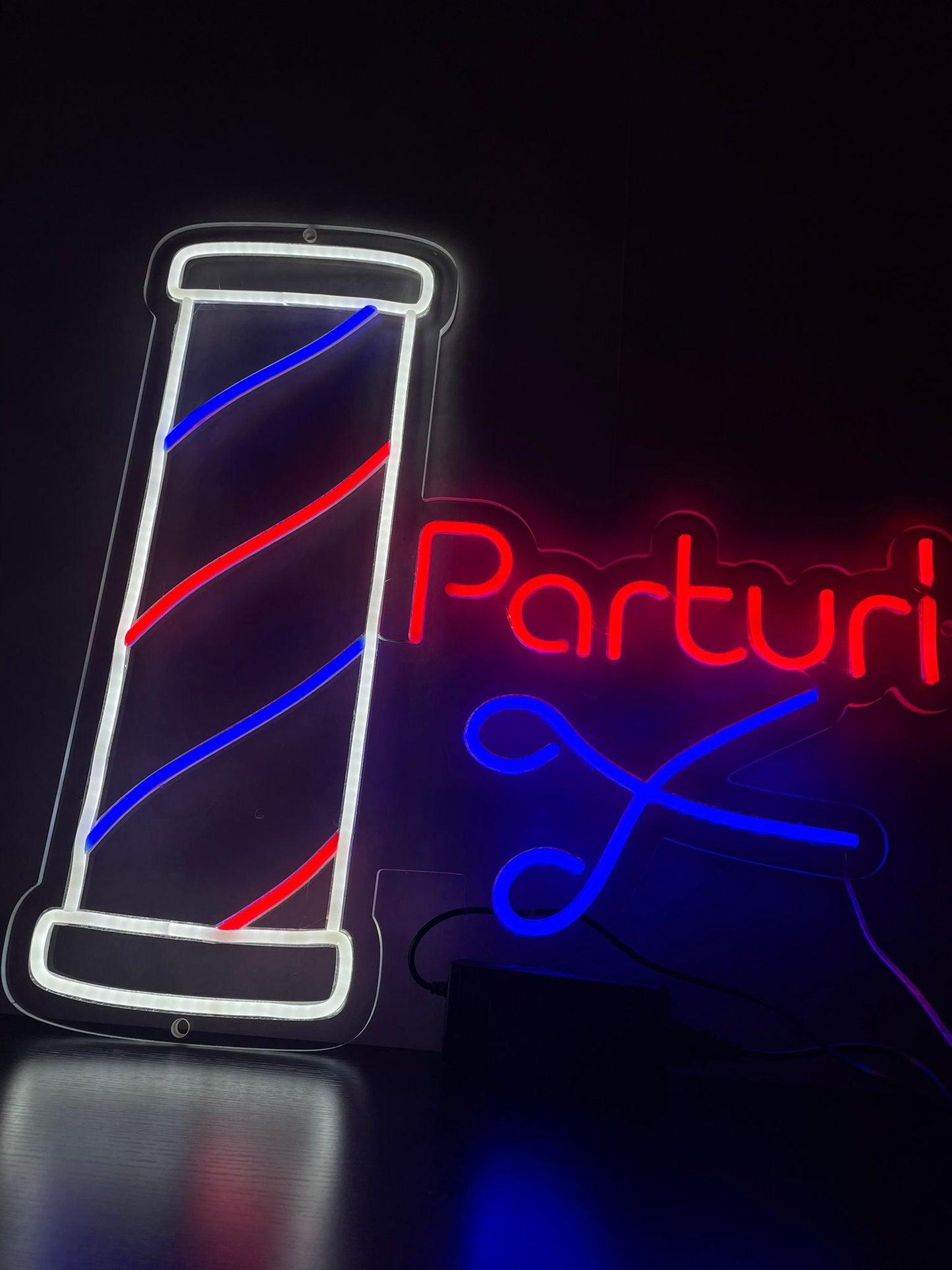 Parturi Barber Shop Neonschild - The Art Neon