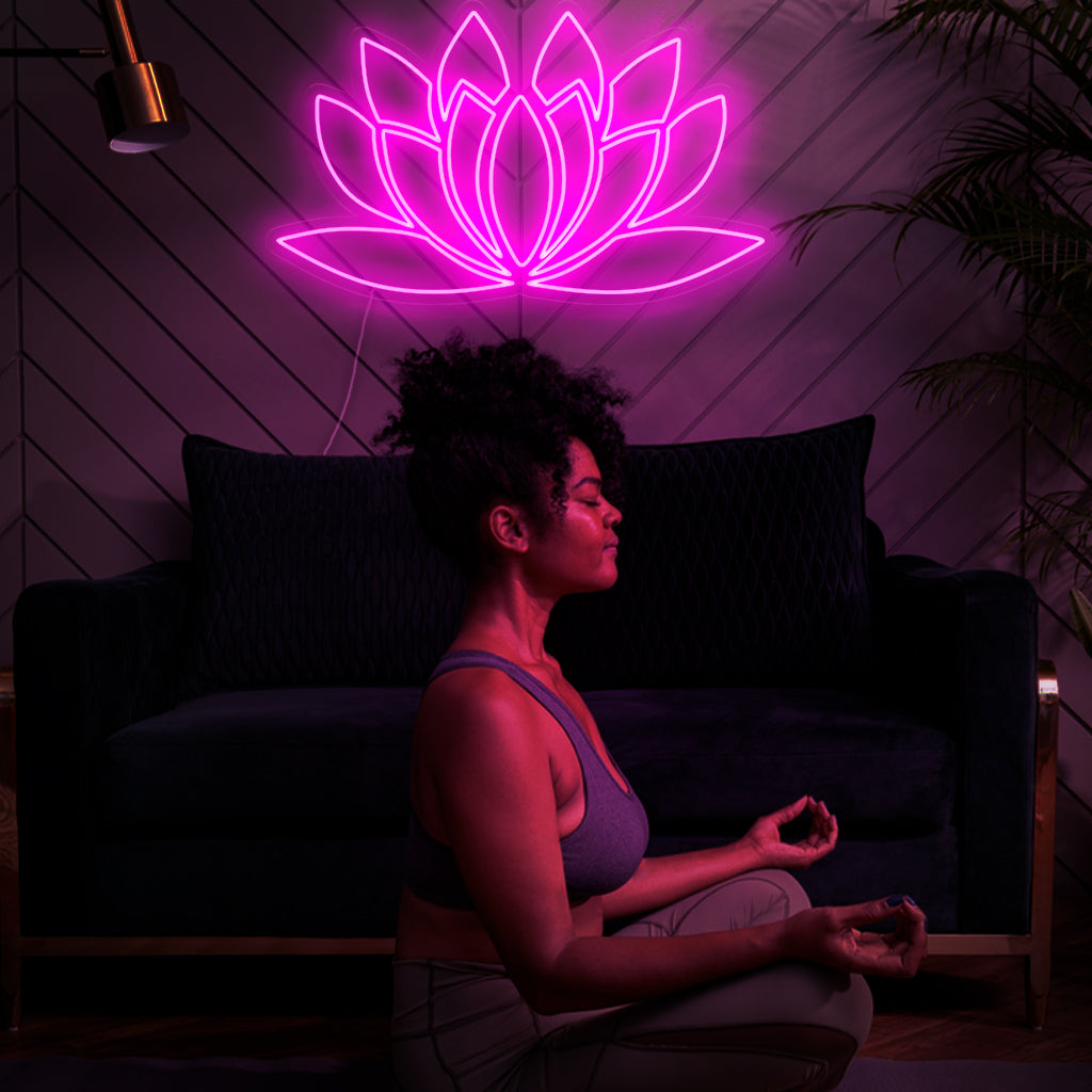 Ein bezauberndes Neonschild mit Lotusblume, ideal für eine Dekoration mit Blumenmotiven, das ein lebendiges und bezauberndes Licht ausstrahlt.