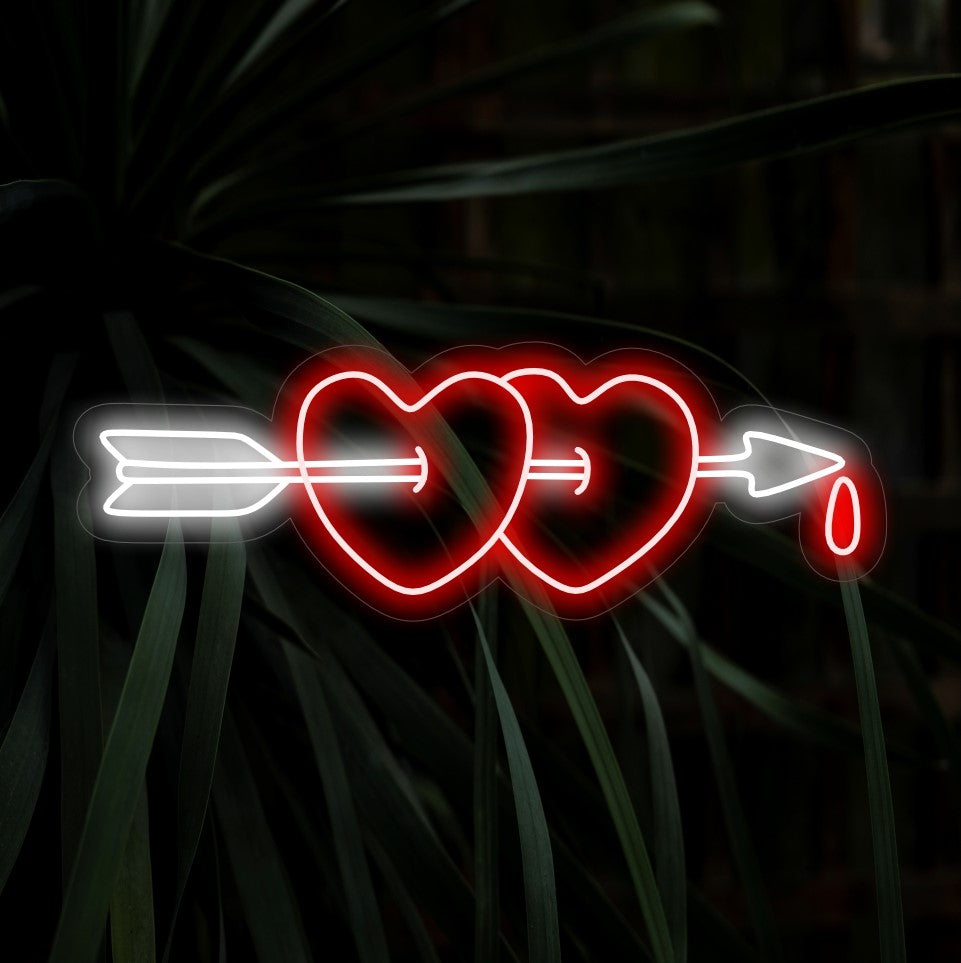 Neonschild mit Pfeilen und Herzen - The Art Neon