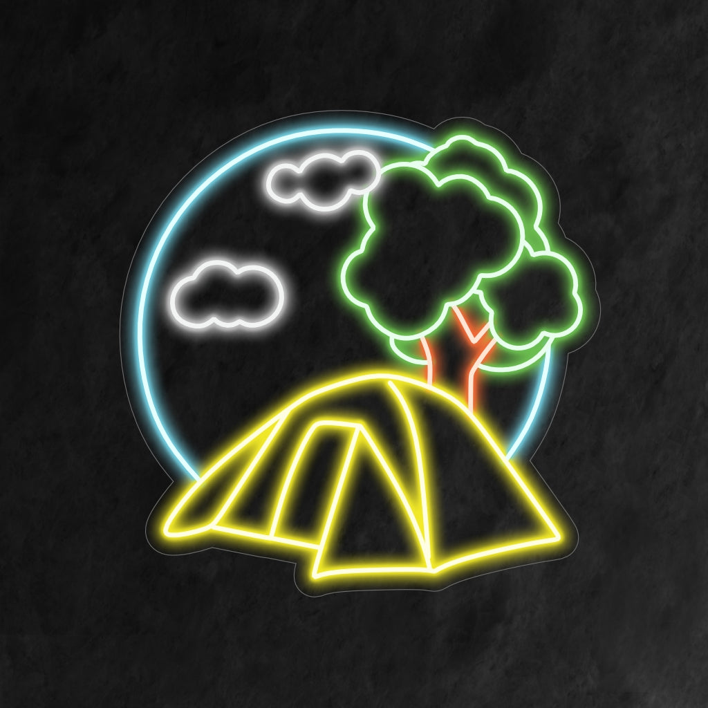 „Camping Neon Sign“ erhellt Ihren Raum mit einem gemütlichen Lagerfeuer und einem Zeltsymbol und fängt den abenteuerlichen Geist des Campings ein. Perfekt, um in jeder Umgebung eine warme und naturverbundene Atmosphäre zu schaffen.