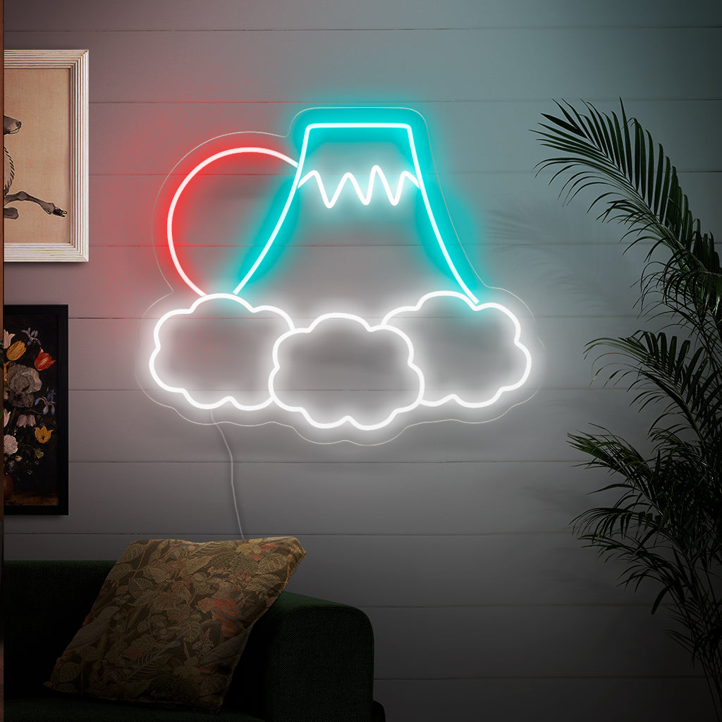„Abstraktes Neonschild mit Wolken, Bergen und Sonne“ – Ein von der Natur inspiriertes und ruhiges Neonlicht, das eine abstrakte Darstellung von Wolken, Bergen und der Sonne zeigt und Ihren Raum mit Ruhe und einer besinnlichen Atmosphäre erfüllt.
