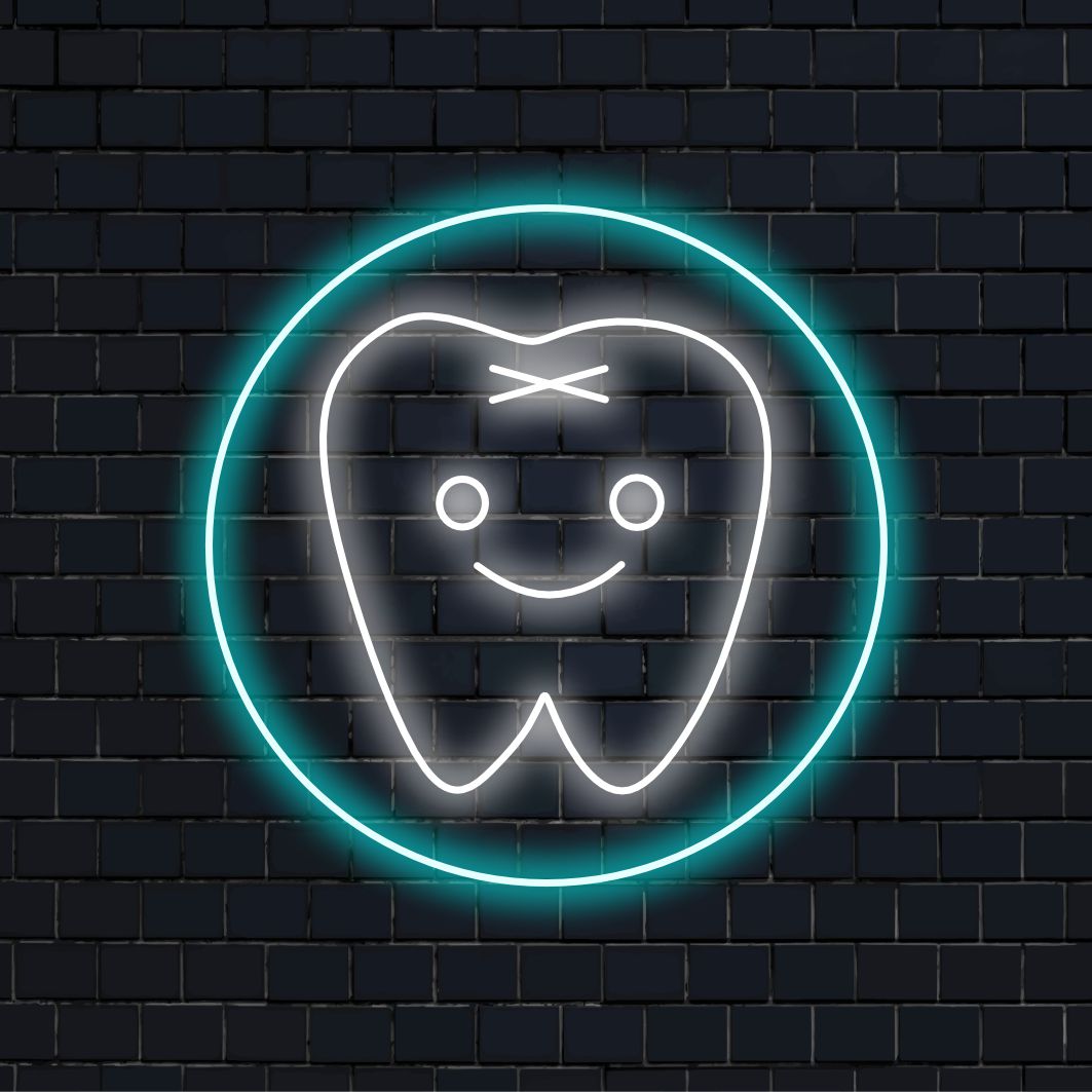 „Cute Tooth Neon Sign“ leuchtet in Neonfarben und verleiht Ihren Zahnarztpraxen eine verspielte und freundliche Atmosphäre, ideal, um eine einladende Atmosphäre für Kinder zu schaffen.