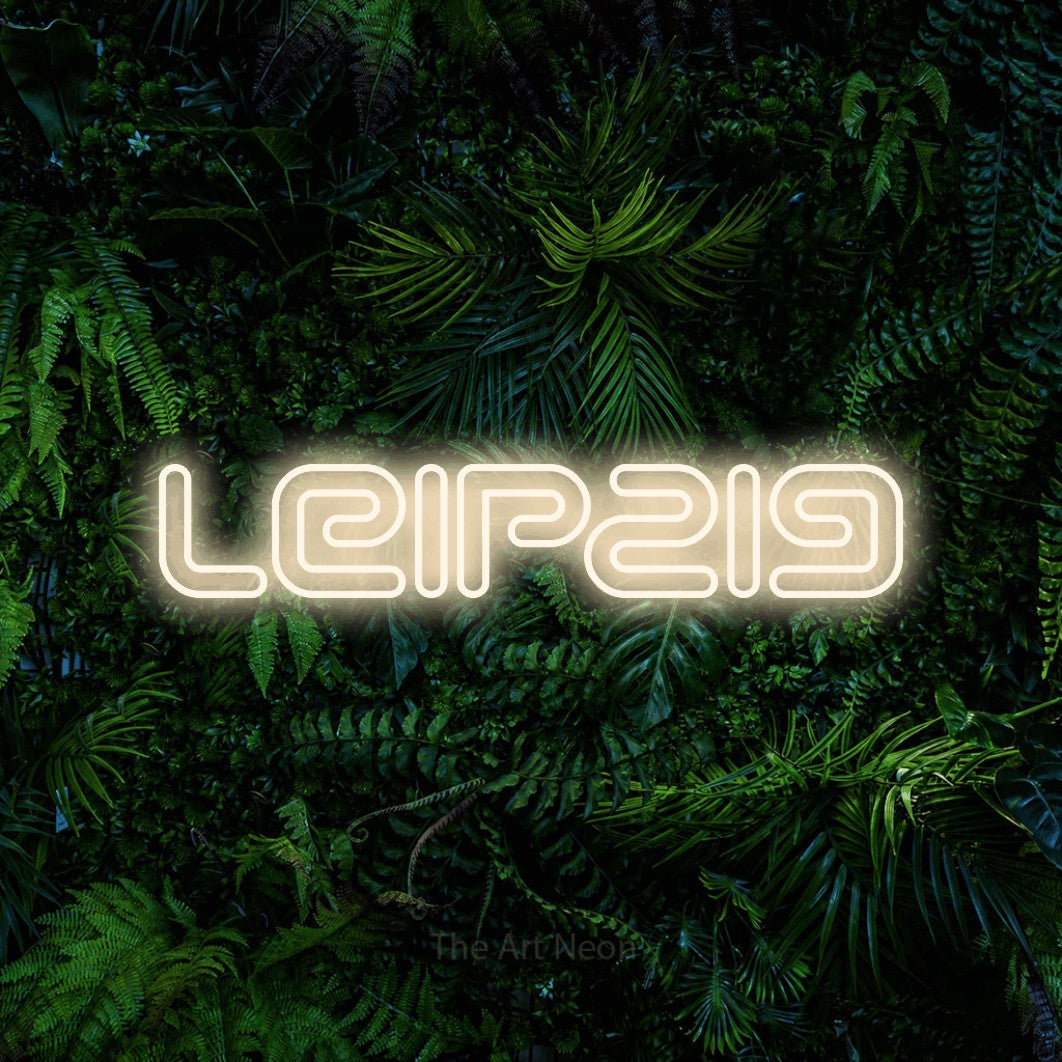 LED neon sign reading “leipzig”, arranged in a single line.