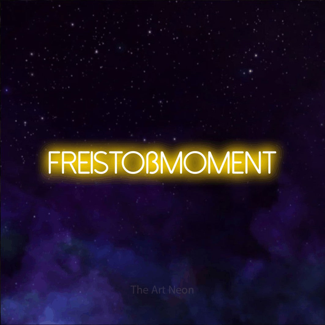 LED neon sign reading “Freistoßmoment”, arranged in a single line.
