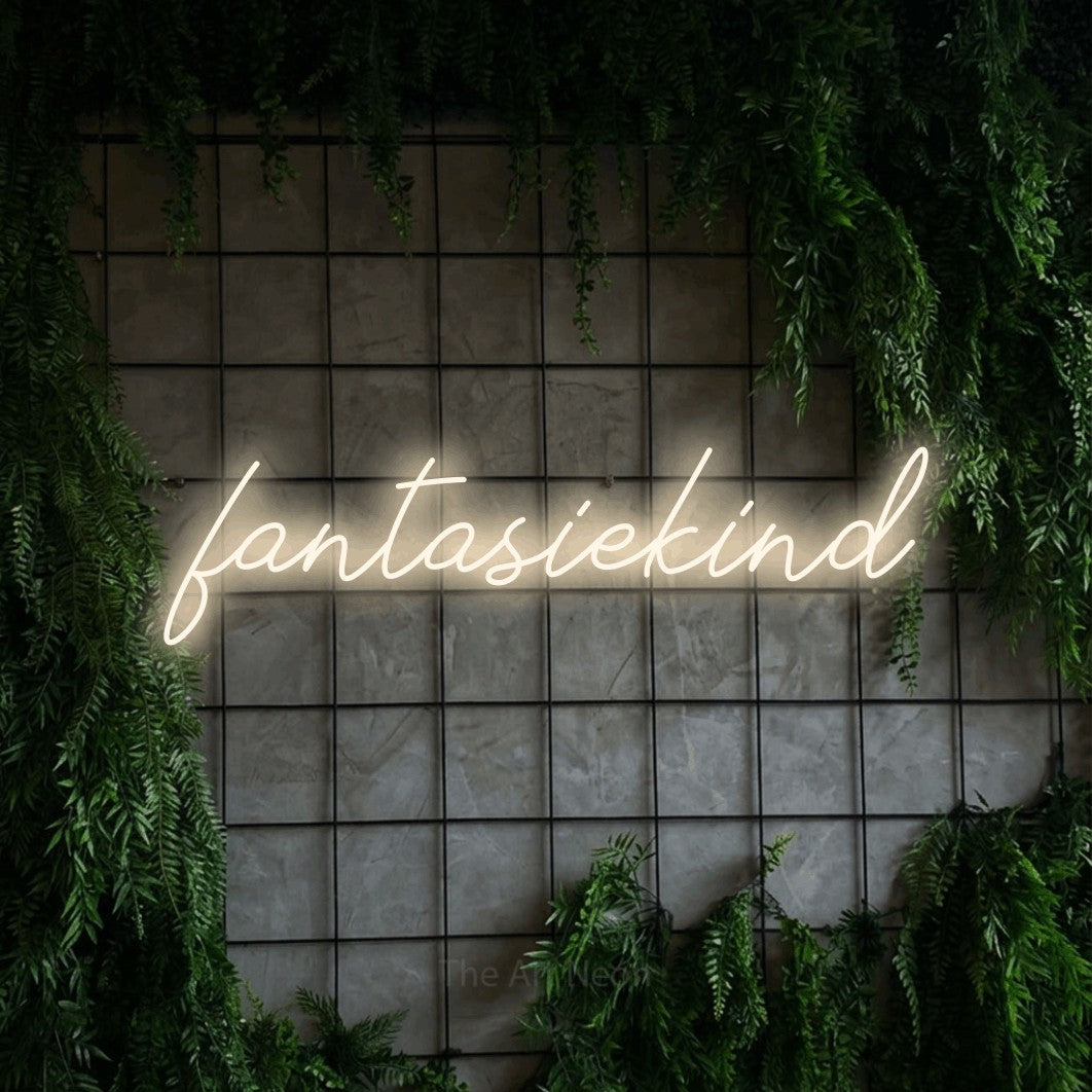 LED neon sign reading “fantasiekind”, arranged in a single line.
