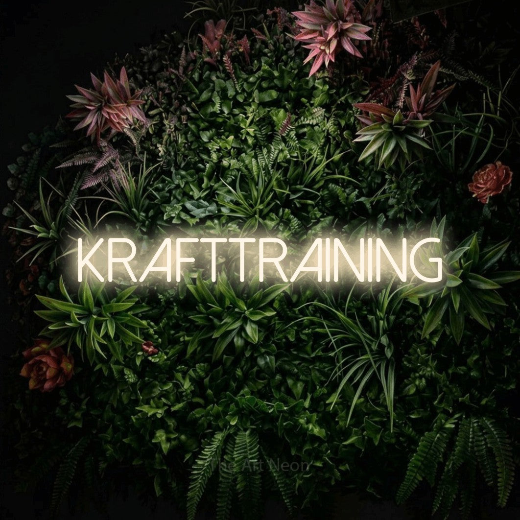 LED neon sign reading “Krafttraining”, arranged in a single line.