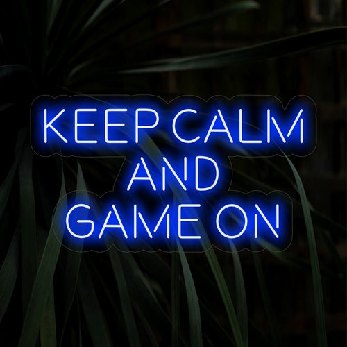 Das Neonschild „Keep Calm And Game On“ ist die perfekte Ergänzung für Ihre Gaming-Zone und strahlt eine coole und entspannte Atmosphäre aus. Erhellen Sie Ihren Raum mit diesem Neonlicht mit einem klassischen Gaming-Mantra.
