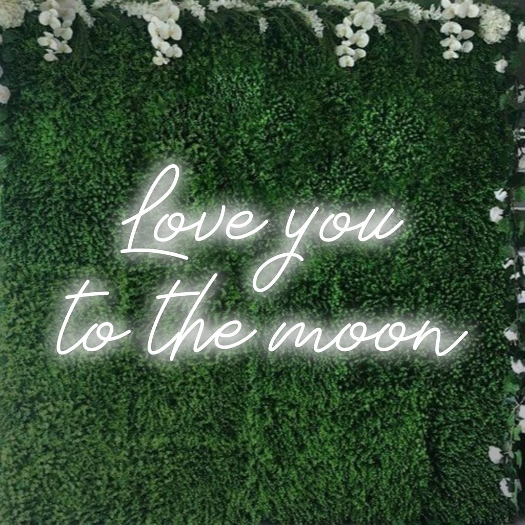 Maßgefertigtes Neonschild mit dem Text „Love You To The Moon“ in leuchtenden LEDs, ideal für eine personalisierte Neon-Zitat-Dekoration.