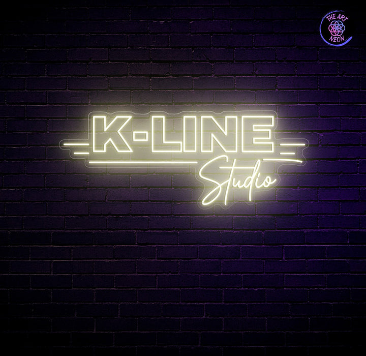 Beispielhafter Neon-Designentwurf eines individuellen Logos in 60 × 22 cm