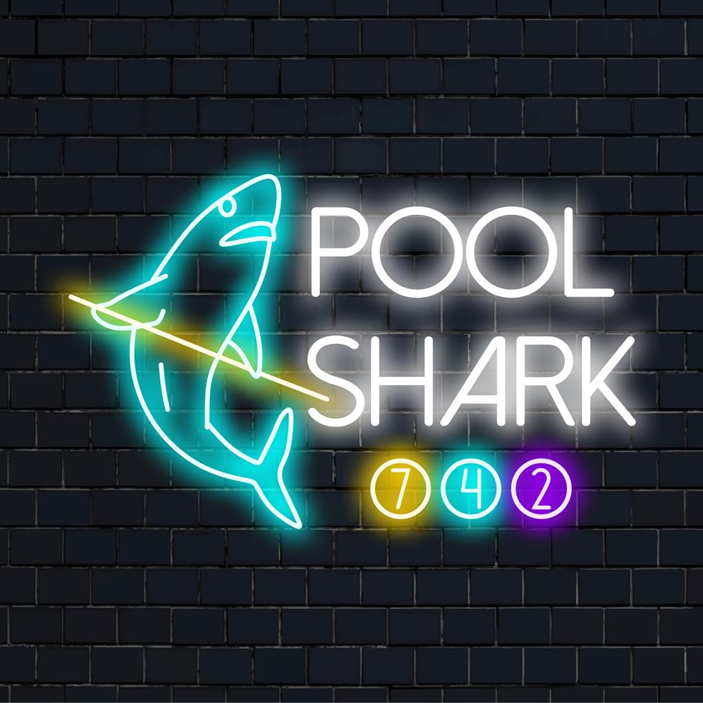 Individuelles LED-Neonschild mit verspieltem Poolhai-Design, perfekt für einzigartige Neon-Wandkunst und -Dekoration.