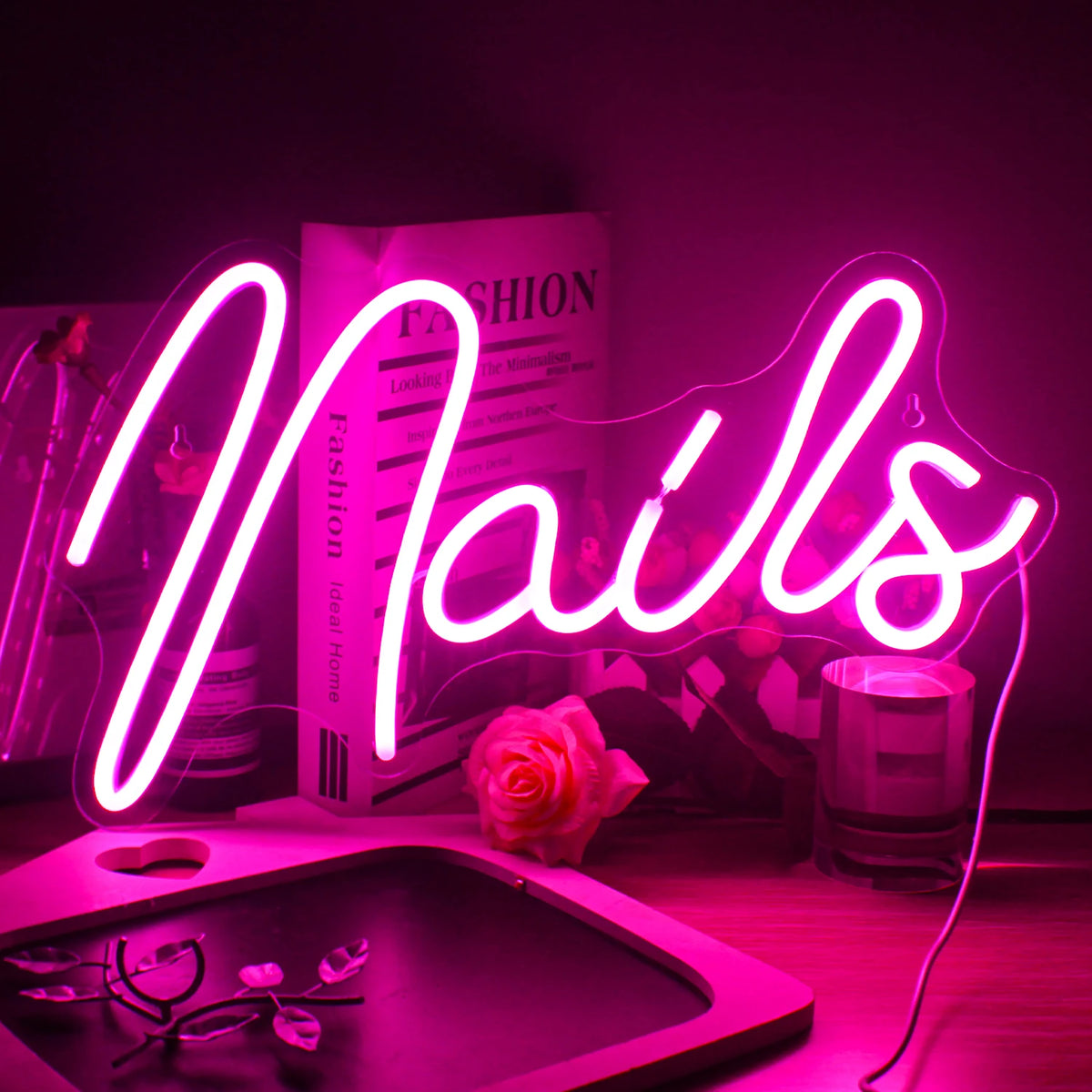 Nails – LED-Neonschild (5 V USB)