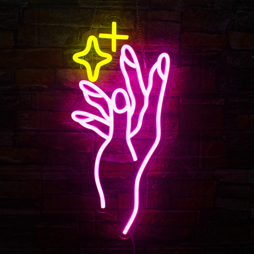 Das Bild zeigt ein leuchtend gelbes LED-Neonschild in Form eines fünfzackigen Sterns.
