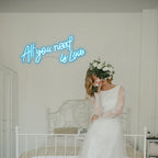 All You Need Is Love 5V USB LED Leuchtschild - Preisgünstig