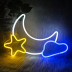 Das Bild zeigt ein bezauberndes LED-Neonschild, das eine mit einem Stern verflochtene Mondsichel darstellt.