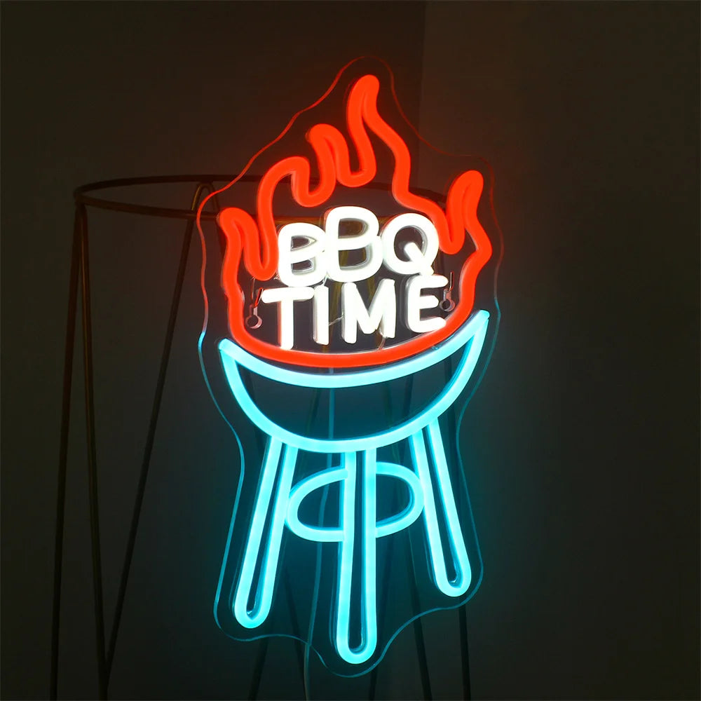 BBQ TIME – Grill mit Flammen – LED-Leuchtschild (5 V USB)