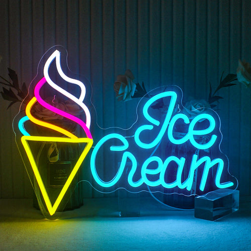 Das Bild zeigt ein leuchtendes LED-Neonschild in Form einer Eistüte.
