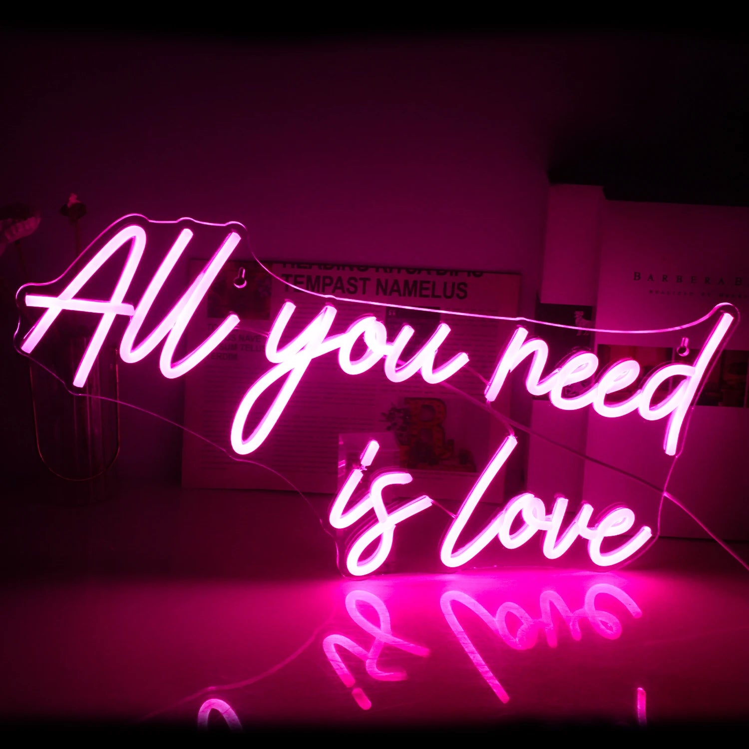 All You Need is Love 5V USB LED Leuchtschild - Preiswert