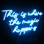 This is Where The Magic Happens – LED-Neon-Schriftzug (5 V USB)