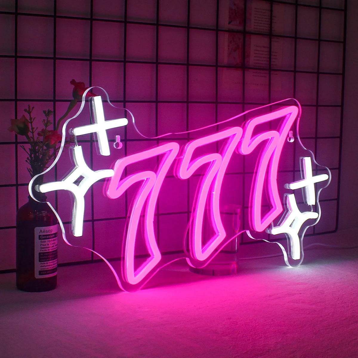 777 – Glückszahl und Sterne – LED-Neonschild (5 V USB)