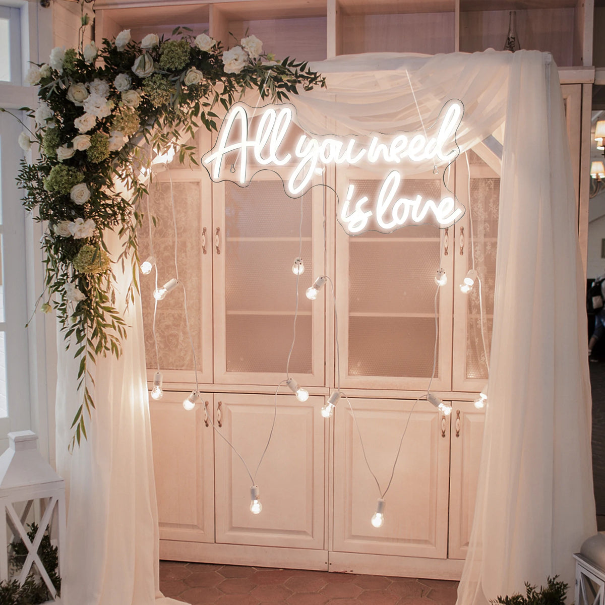 Fertige Hochzeitsschriftzüge – LED-Neonschild (5 V USB)
