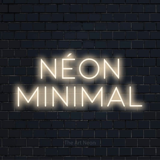 Letreiro néon LED com o texto “Néon Minimal” numa parede escura