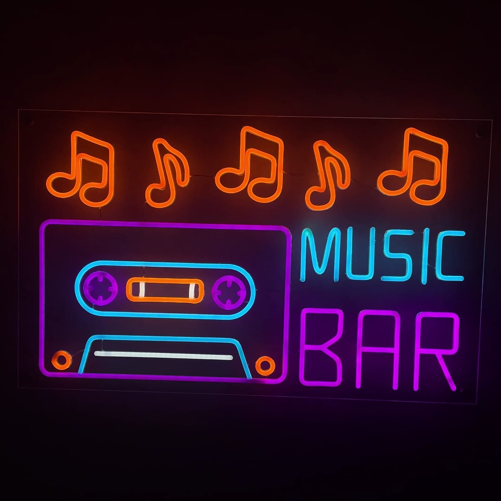 Musikbar-Leuchtreklame - The Art Neon